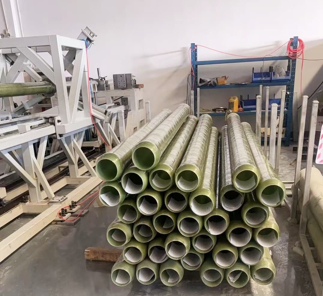 Stacked epoxy fiberglass filament wound insulation tubes